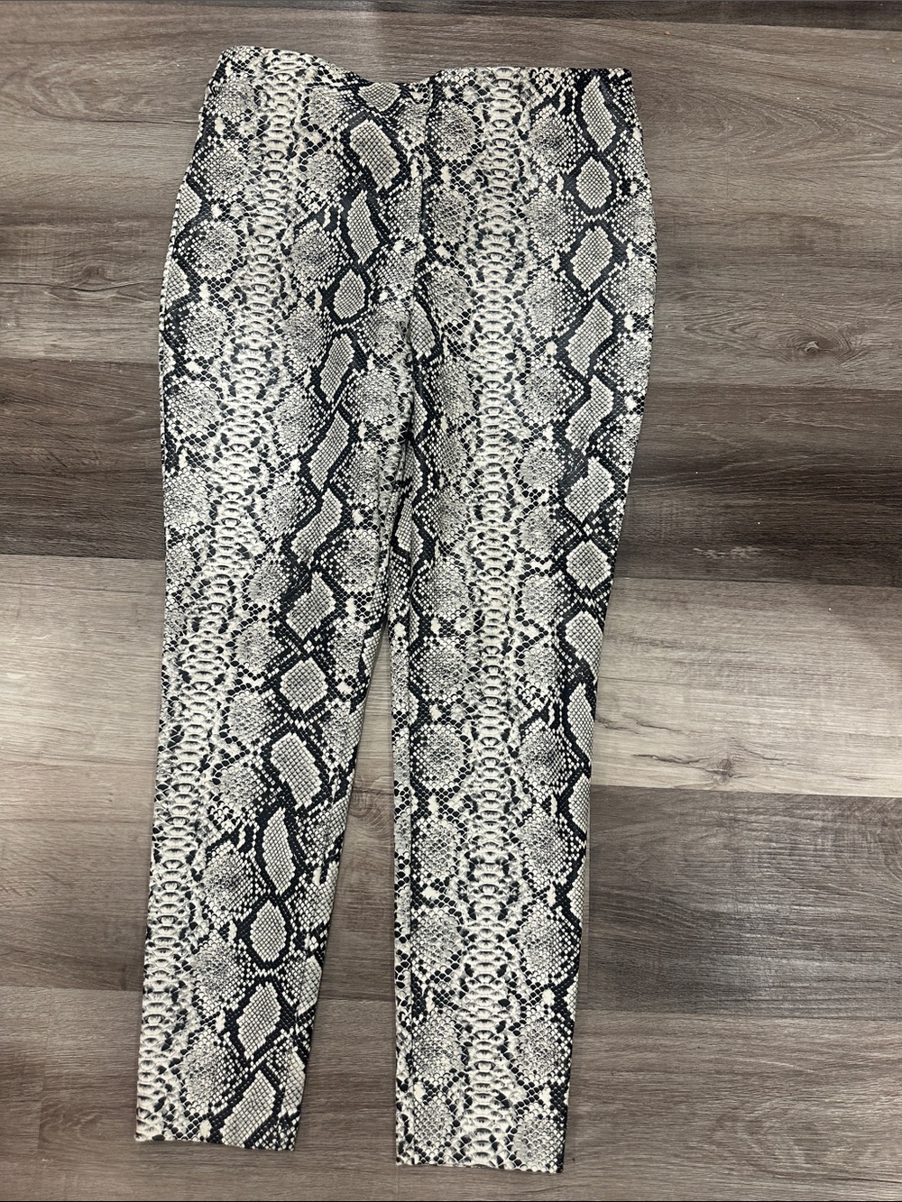 LOFT Black & White Snake-Print Slim Pants